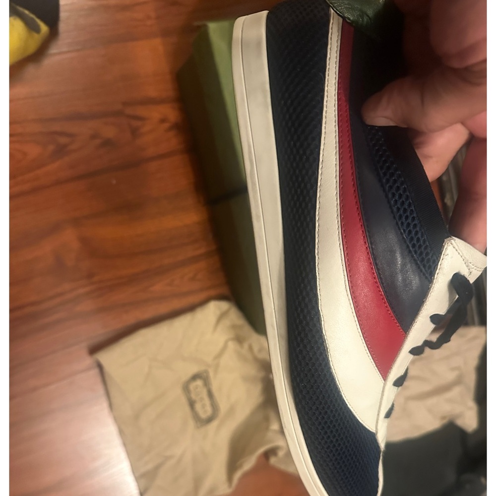 Gucci shoes Suze 13.5 US. Great condition. Paid 975. Sell 375